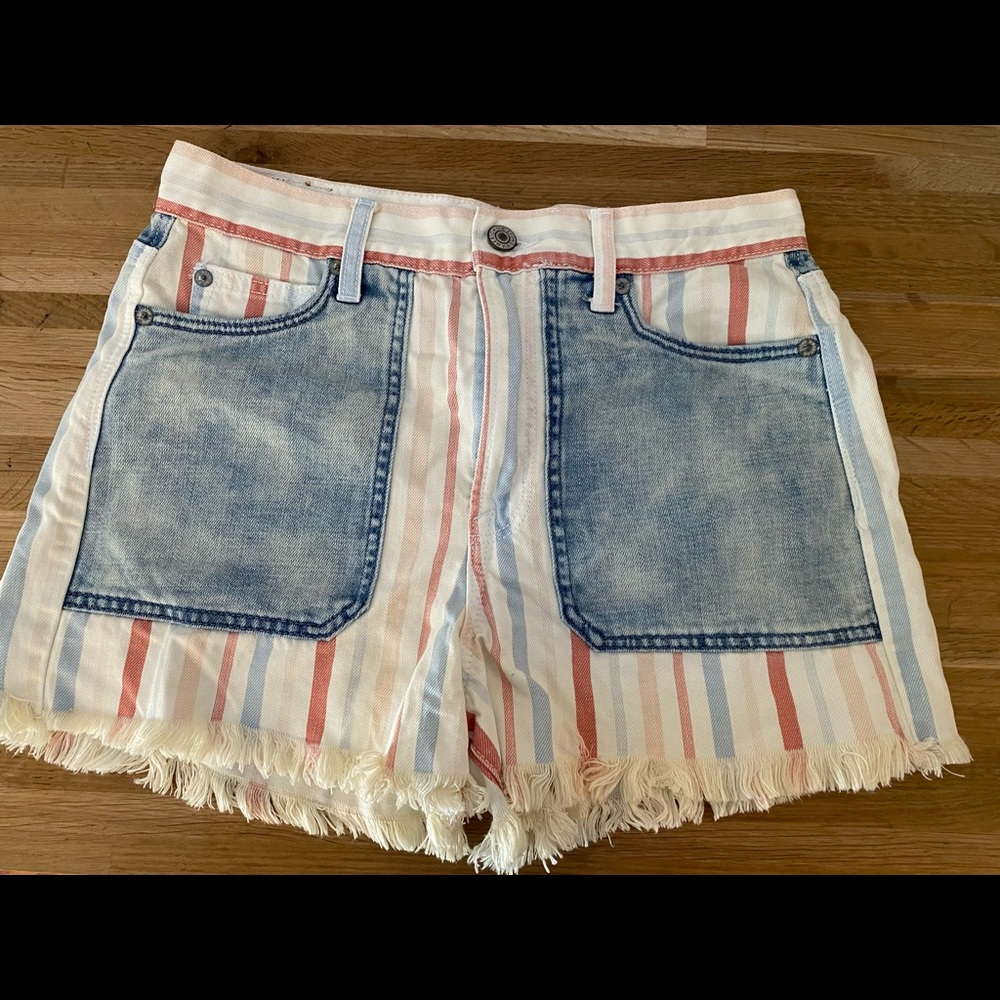 American Eagle High Rise Mom Shorts